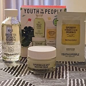 Youth To The People Mini Skincare Set Cleanser Moisturizer Mask NEW Travel